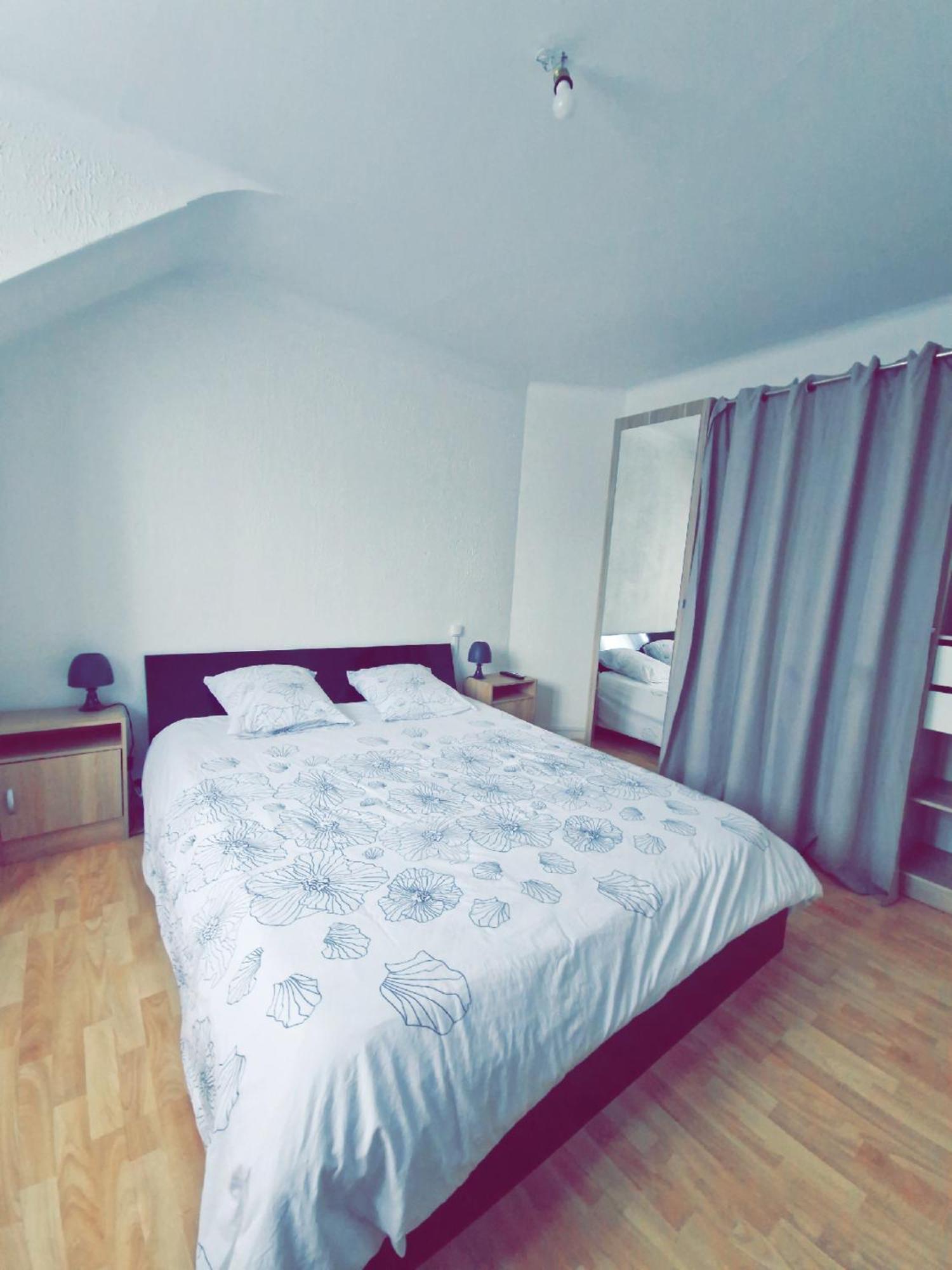 Le Trinidad Apartment Troyes Exterior photo